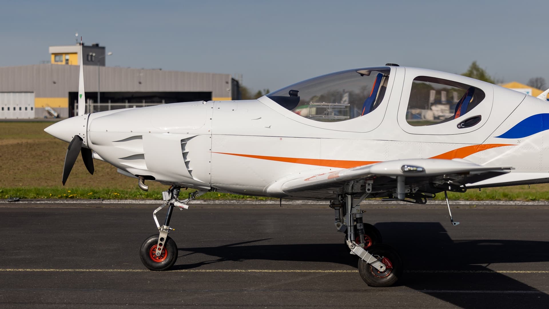 AT-5 Image